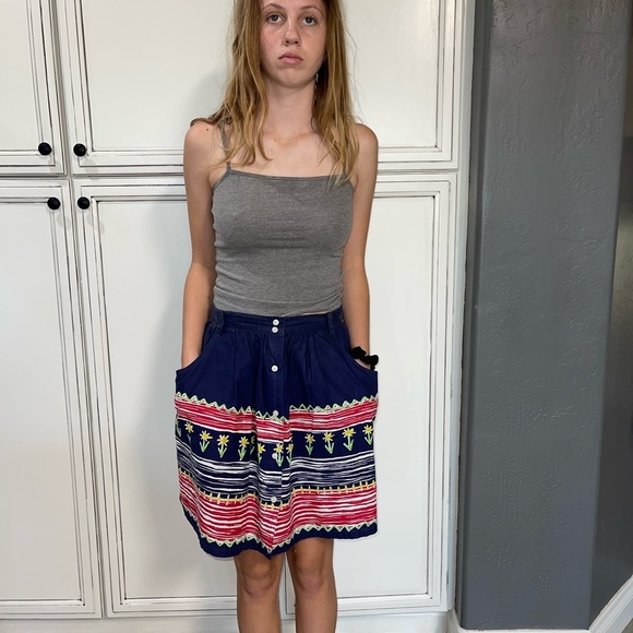 Vintage Guess Blue front button up daisy floral skirt USA made L 80s 90s - Picture 6 of 7